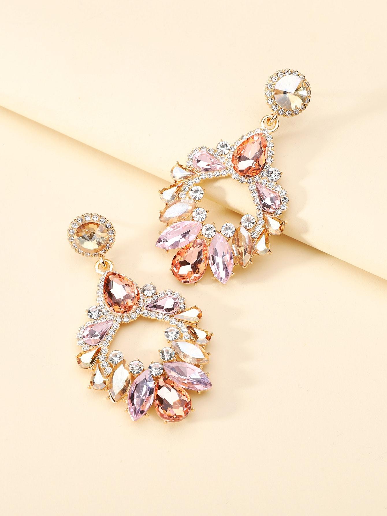 

Модные серьги-подвески для женщин золотой