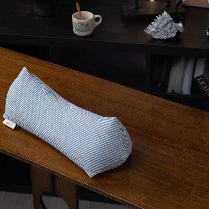 

Firm Blue Triangular Neck Pillow (2-Pack)