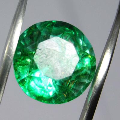 Natural Green Emerald Loose Gemstone Colombian 8.69 Ct Round Cut for Jewelry Making and Crafts