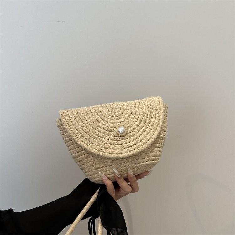 Fashionable Khaki Woven Tote Bag Soft Polyester For Relaxed Beach Outings 2024
