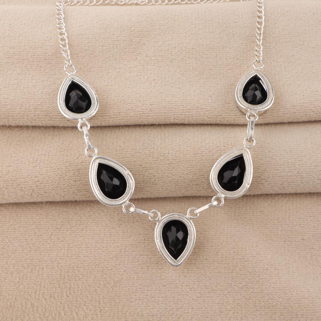 Schwarzer Onyx Edelstein 925 Sterling Silber Handgefertigte Damen Halskette, Hochzeitsschmuck RN-1-17