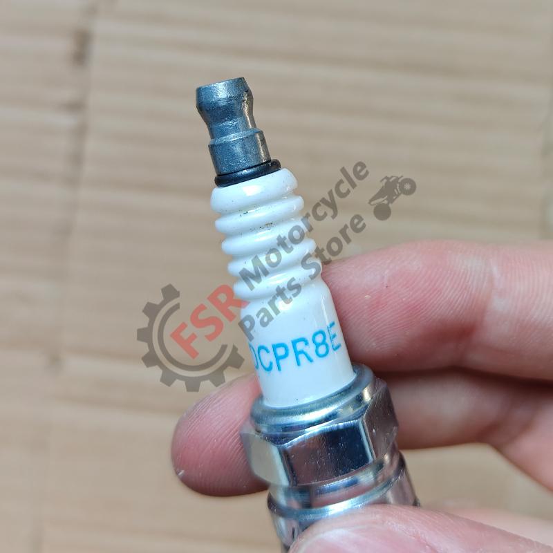 715900637/Snowmobile spark plug,For Ski-Doo Skandic SWT/Tundra & Expedition 4-Tec 800 TUV & Legend Touring V-800 & Grand V-1000