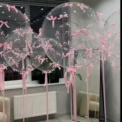 Ensemble de ballons en latex transparents élégants avec des nœuds roses pour la Saint-Valentin, les fiançailles et les célébrations d'anniversaire