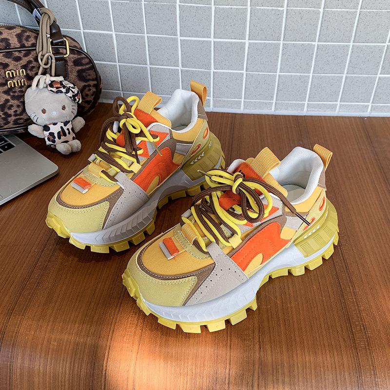 Frühling neue Retro-Plateau-Mode lässige Damen-Sportschuhe leicht atmungsaktiv bequem Laufschuhe Damen