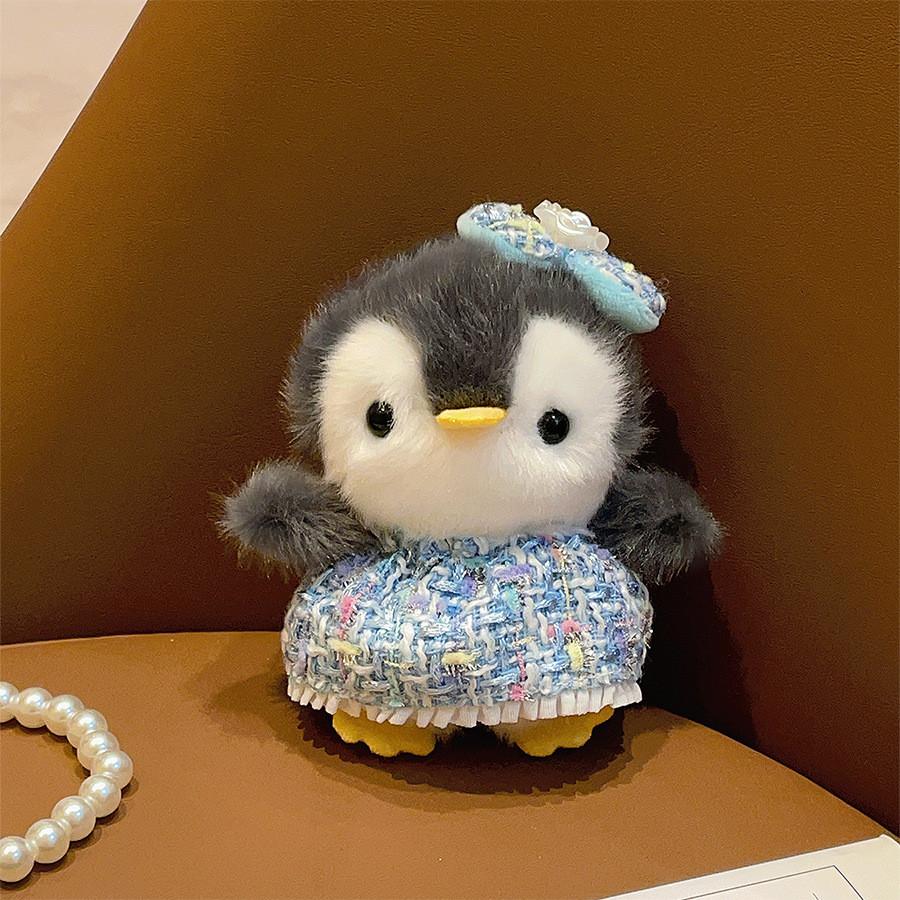 Plüsch-Pinguin-Schlüsselanhänger mit rosa Kleid für Kinder, zum Kuscheln und Spielen