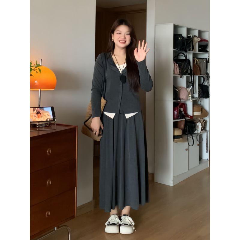 

Slightly Chubby Meow Meow Pear-Shaped Plus-Size Outfit for Chubby Girls, Makes You Look Slimmer, Fake Two-Piece Top and A-Line Skirt Set 0323 Dark gray 3XL
