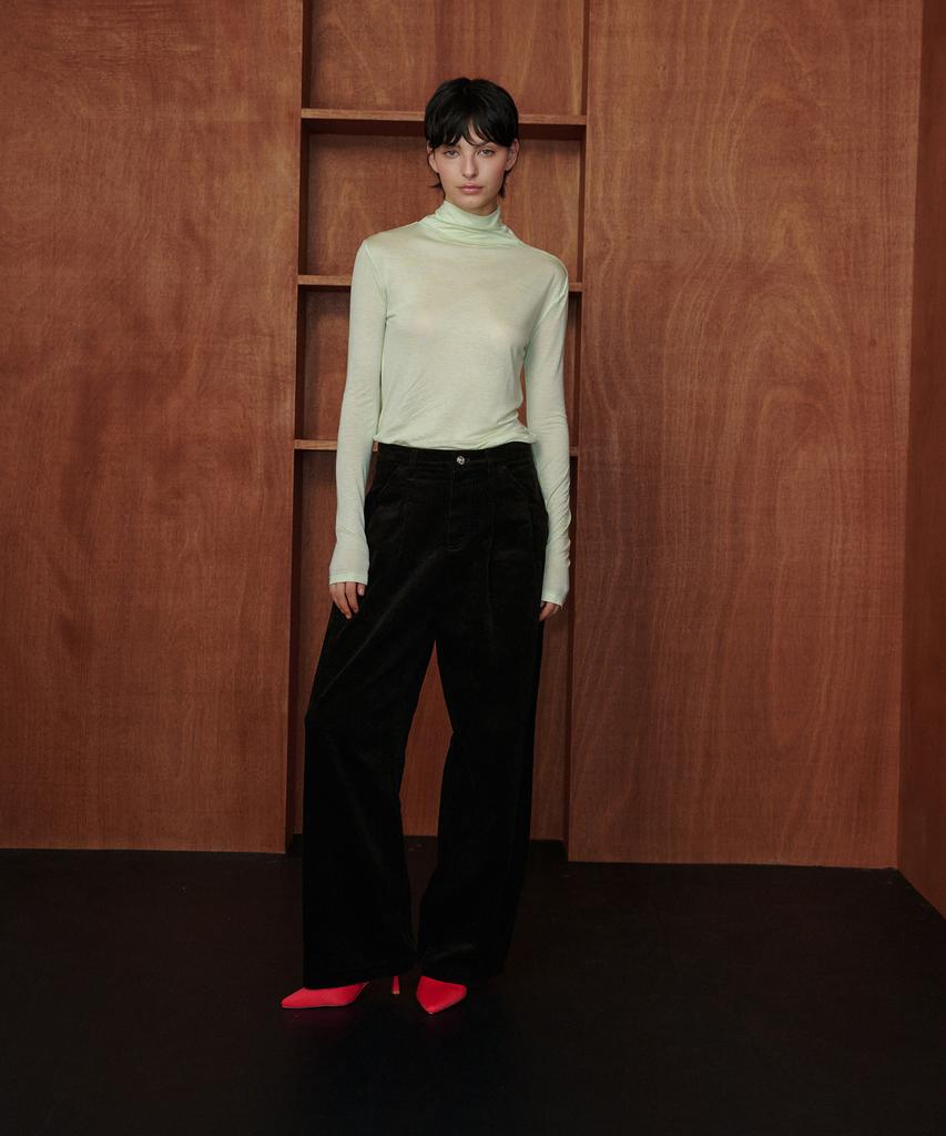 MELLY&ROSE Soft Wool Tencel Turtleneck T-Shirt (319948)_Lime