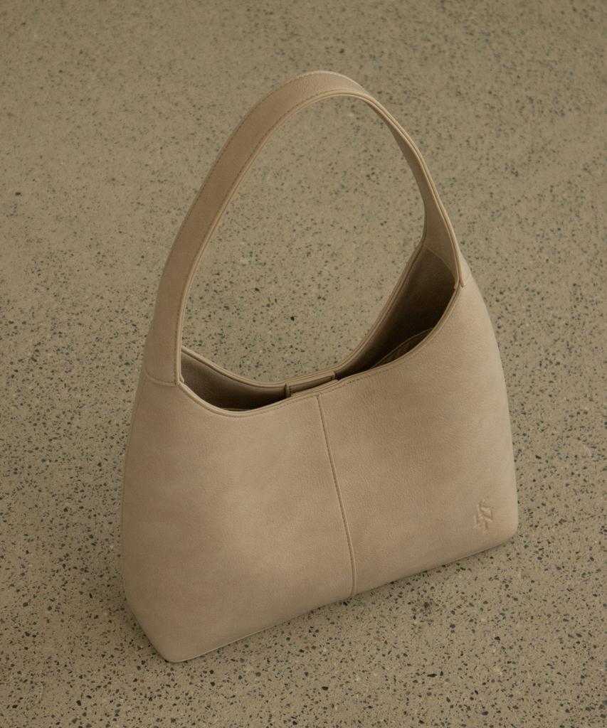 Kabinetment Poje Hobo Bag_Cloud Cream