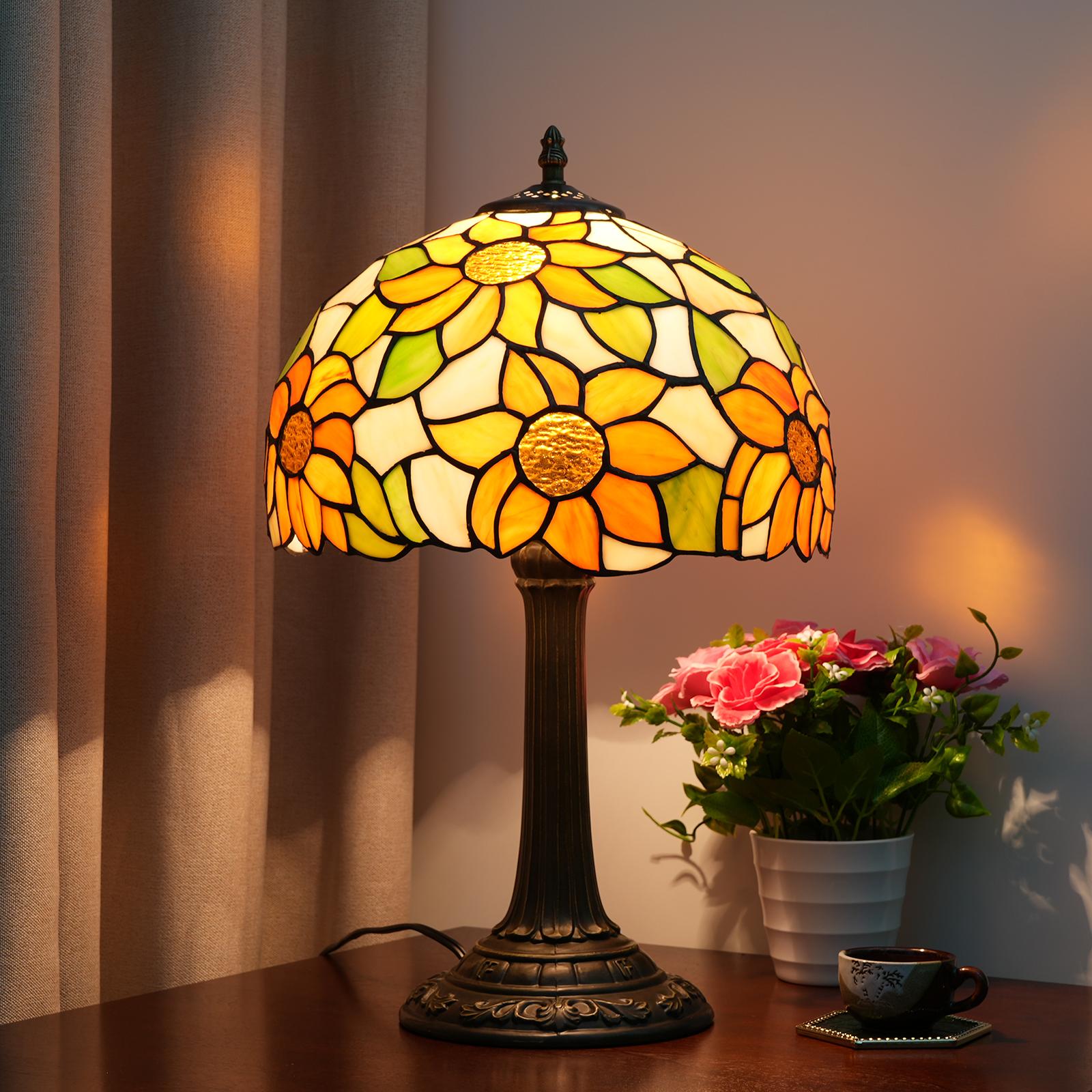 

Retro Country Style Stained Glass Desk Light Home Decor Mediterranean Bedroom Bedside Table Lamp Restaurant Bar Cafe Night Light