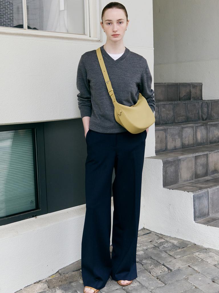 Demeriel Elise Hobo Bag Small Butter Beige