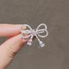 Elegant Pearl Brooch - High-End Minimalist Clothing Accessory