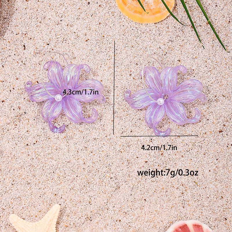 Minimalist Translucent Acrylic Six-Petal Flower Earrings with Pearls In Purple-White.