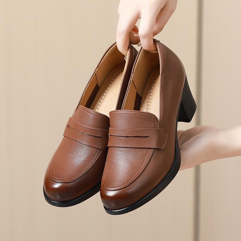 Fashion GKTINOO Pumps Women Genuine Cow Leather Round Toe Slip-On Loafers Med Heel Lady Shoes Handmade Women's Work Shoes