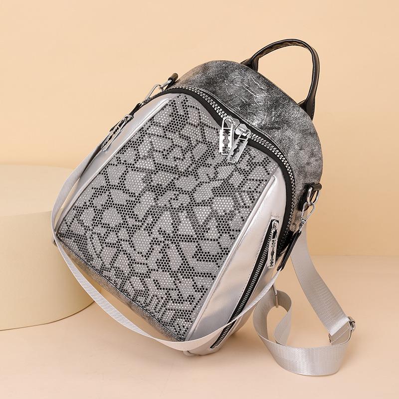 New Large Capacity Women's Backpack Fashion Personality Hot Diamond Leopard Print Trend Outdoor Backpack