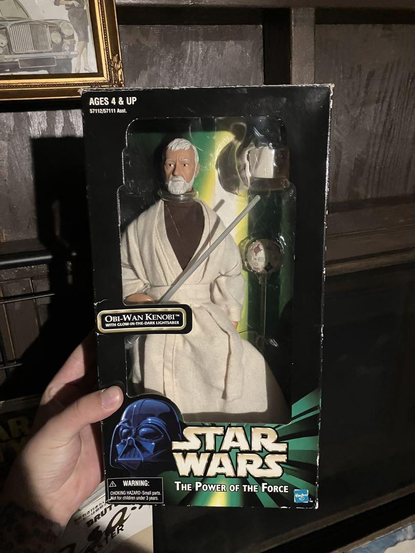 

[USED] Star Wars Obi-Wan Kenobi with luminous lightsaber