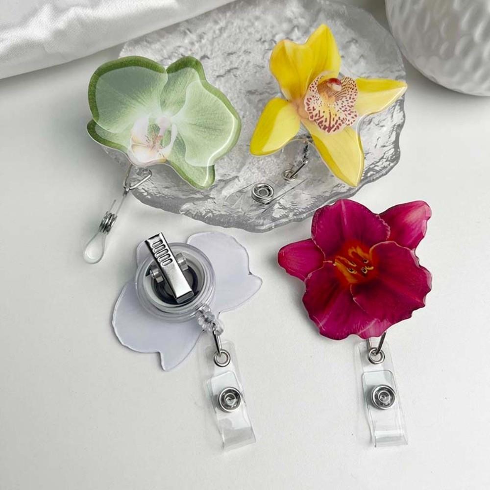 Haltbarer Clip Halter Orchideenblütenform Namensschild Abzeichen Niedlicher Einziehbarer Abzeichenhalter Brustkarte