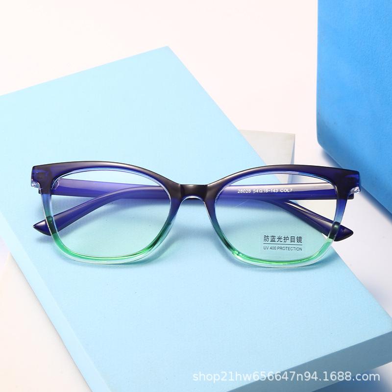 New cat eye fashion anti-blue flat glasses comfortable versatile plain glasses frame can be equipped with myopia mirror frame