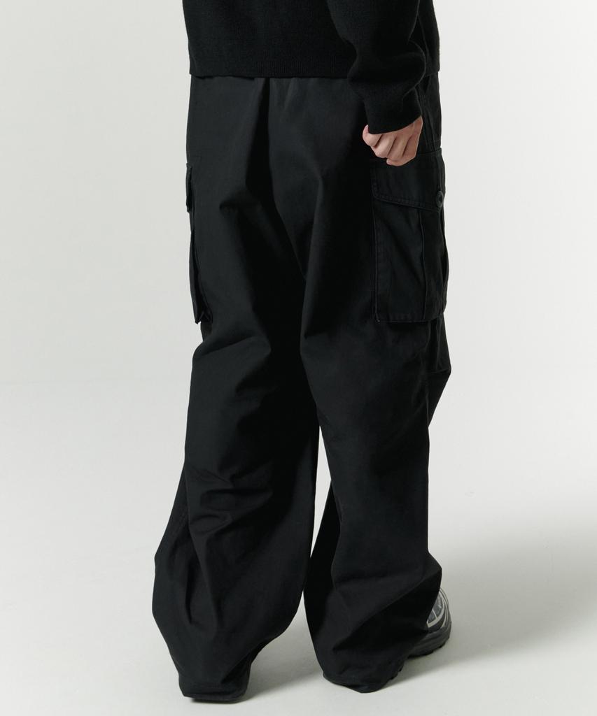 Musinsa Standard [City Leisure] Wide Belted Cargo Pants [Black]