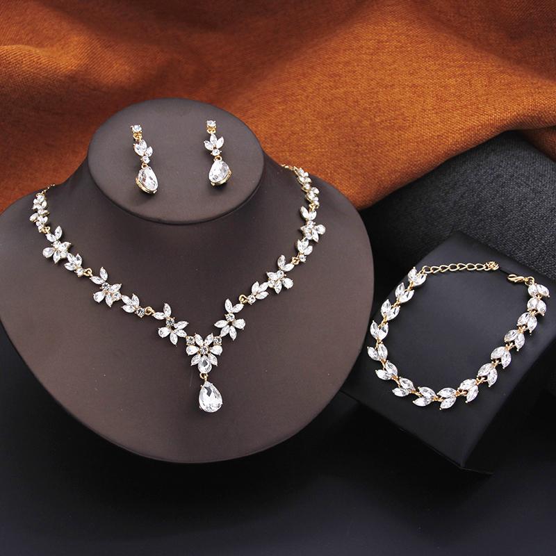 Gorgeous Jewelry Set for Women 3Pack Fashion Earrings Bracelets Choker Necklace Sets Accessory for Prom Bridal Wedding