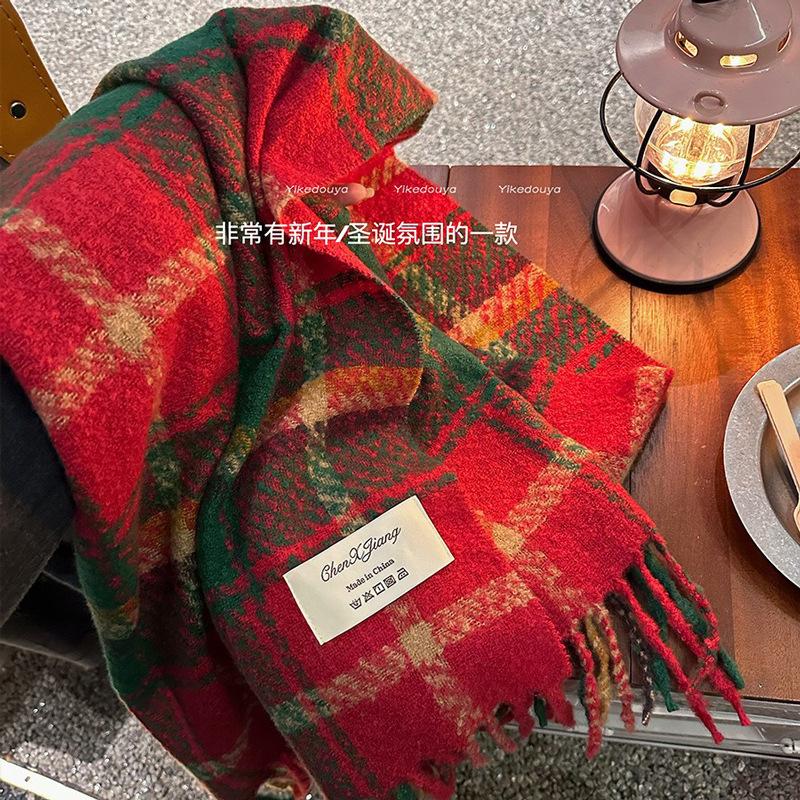 New Christmas atmosphere, red fringed plaid scarf, women's autumn and winter high-end warm shawl
