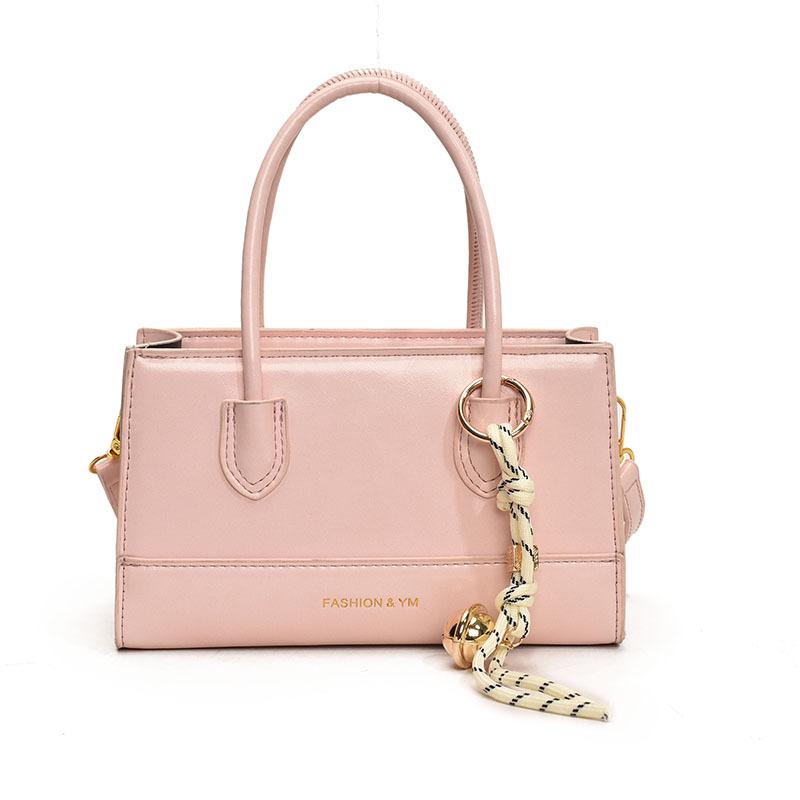 

2025 new high-end simple niche versatile portable small square bag casual commuting fashion messenger bag women рожевий