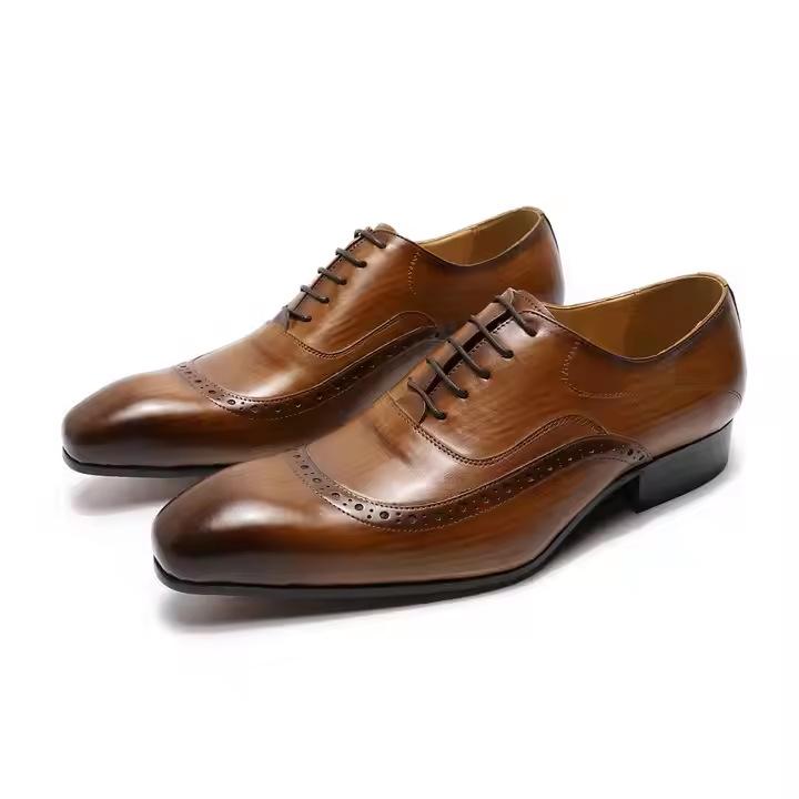 Spring New Men'S Dress Business Casual Leather Shoes British Retro Pointed Leather Shoes Men'S Shoes Wedding Shoes Large Size