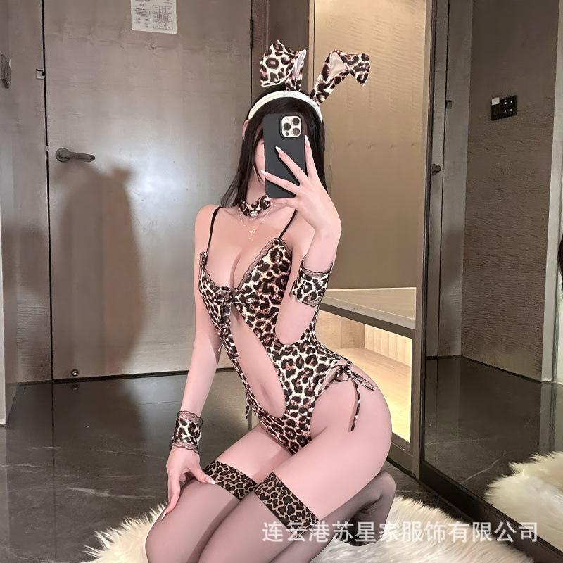 Large Size Erotic Underwear Flirting High-end Sexy Large-scale Leopard Print Bunny Girl with Small Breasts Gathered To Avoid the Temptation of Uniform