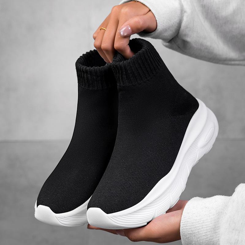 Winter Sports Shoes Velvet New Outdoor Fly-woven One-pedal Breathable Socks Shoes Sports and Leisure Shoes Women's Shoes
