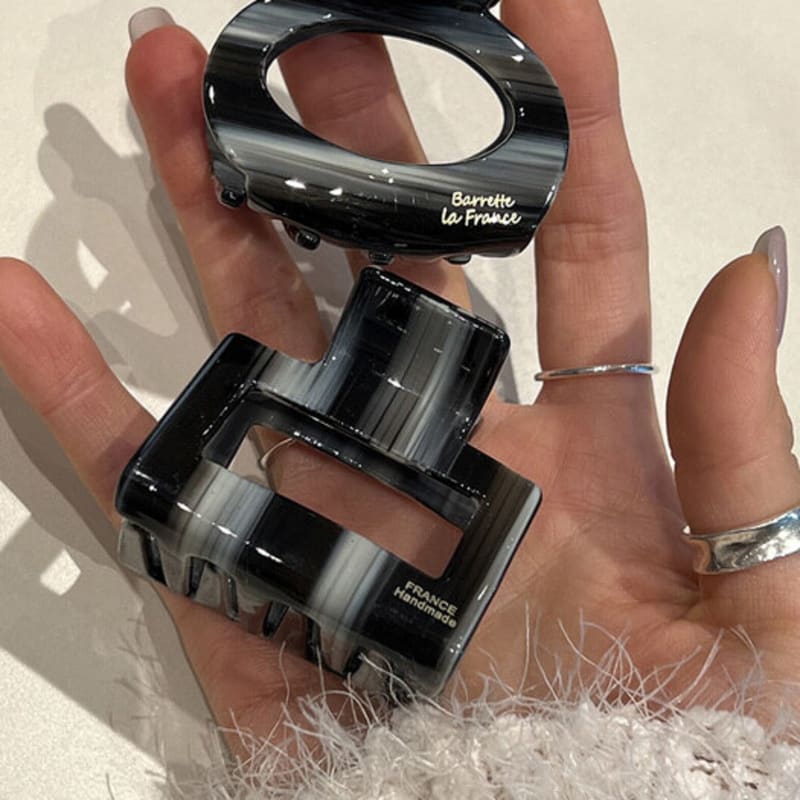 

mosxe Заколка для волос «Чёрная дыра» (2type) square