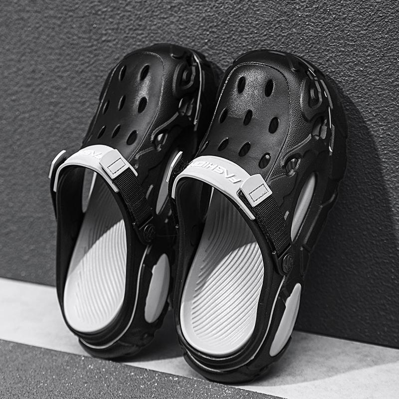 Fashion Clogs Men Sandals Lightweight Breathable Slip-On Sandals Non-Slip Water Shoes for Summer Beach Sandals