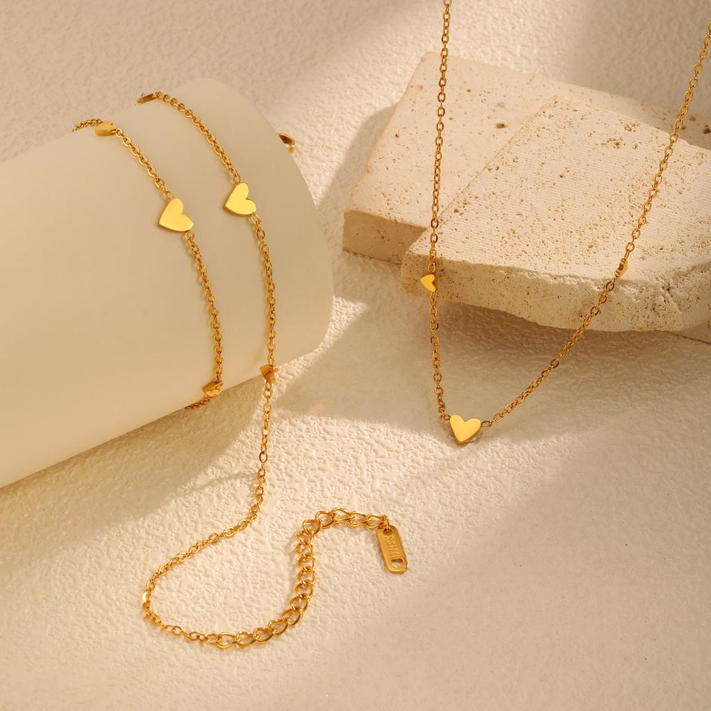 Minimalist Heart Charm Bracelet for Women, Gold Plated Stainless Steel Chain Bracelet, Waterproof Jewelry Party Gifts