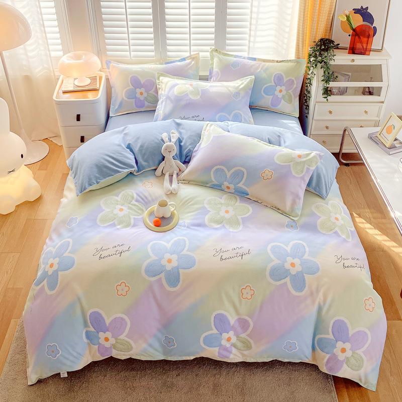 Set mic din patru piese din bumbac periat, proaspăt, îngroșat, din trei piese din bumbac imprimat, cearșaf de pat și cuvertură