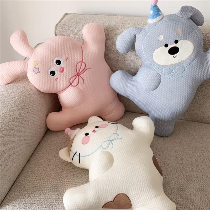 Cartoon Summer Cool Cat Cushion Pillow With Embroidered Animal Design For Sofa And Lounge Decor
