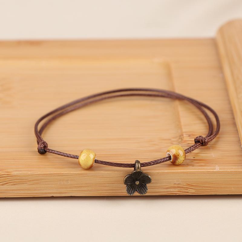 

Simple Ceramic Braided Bracelet For Women Cute Flower Beaded Wrist Rope Party Charm Jewelry Gift жовтий