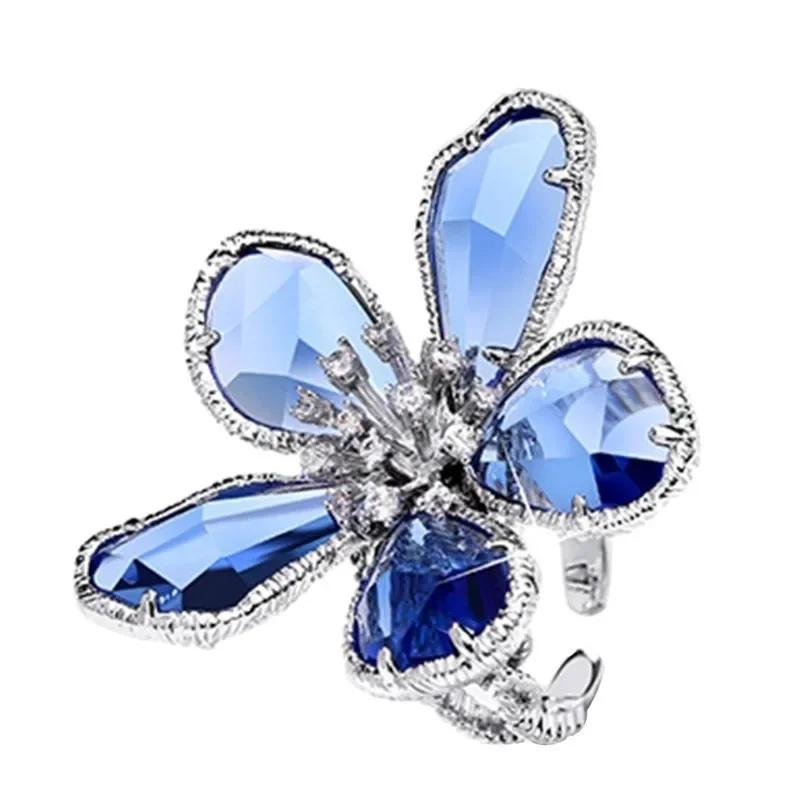 Ins Korea Fashion Crystal Flower Temperament Stud Earrings New Women Earrings Female Jewelry