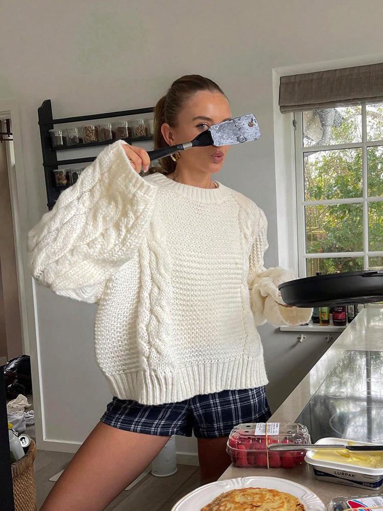 Women's Autumn/Winter Bell Sleeve Knit Sweater - Solid Color Casual Style
