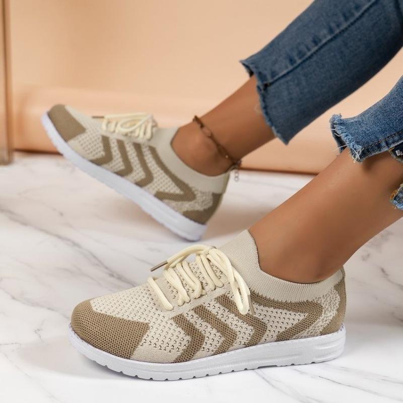 New spring and autumn women's flying woven mesh casual flat-soled single shoes lightweight women's shoes