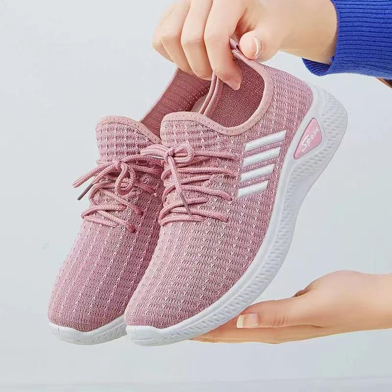 Damesko for fritid og gåing, myke såler, moteriktige sportssko