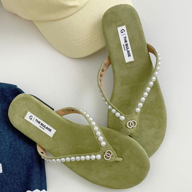Fashion Luxury Pearl Rhinestone Flat Sandals Women Summer Brand Fashion Flip-flops Open Toe Non-slip Comfortable Casual Beach Sandals