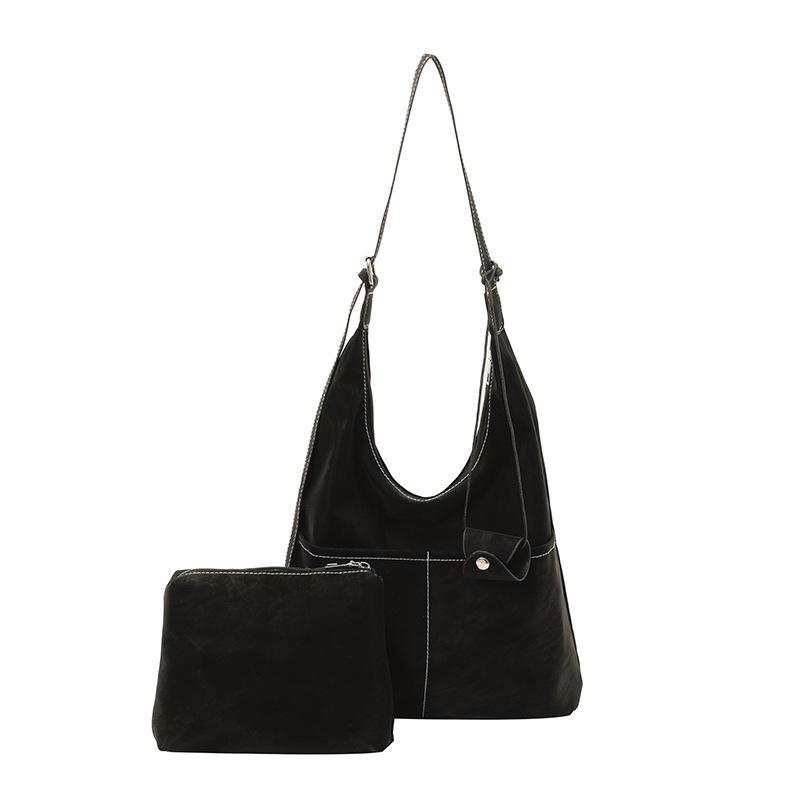 

Autumn and winter retro tote new casual bag light and simple new armpit commuting large capacity shoulder messenger bag чорний