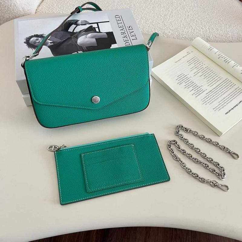 26 New leather women's bags, first layer cowhide lychee pattern envelope, mini small bag chain, single shoulder oblique span bag cross-border.