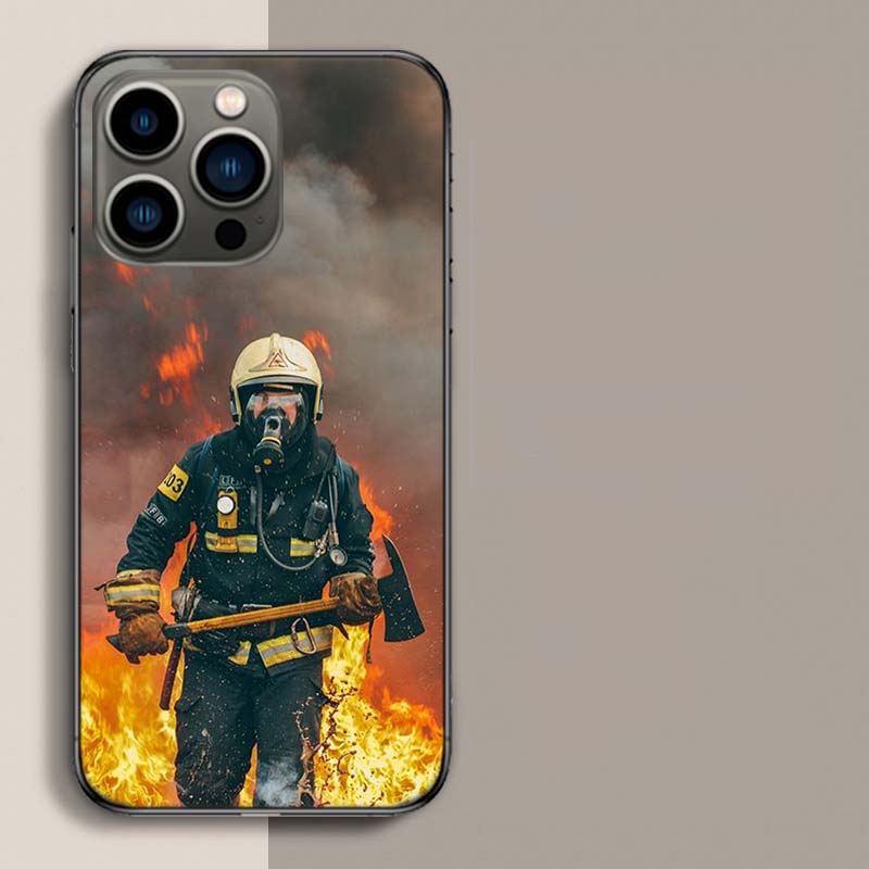 

Firefighter Heroes Fireman Phone Case For Apple Iphone 16E 16 17 Pro Max Air 15 Pro 14 Plus 12 13 Mini Cover Cute Fundas iPhone 14 Pro