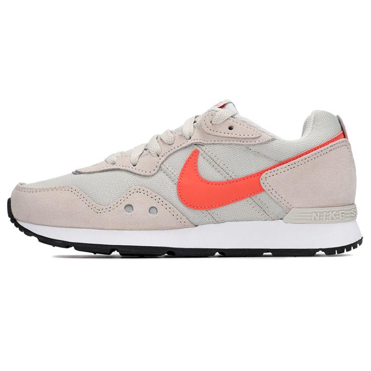 

new Nike Venture Runner Light Bone Magic Ember Women s 38.5