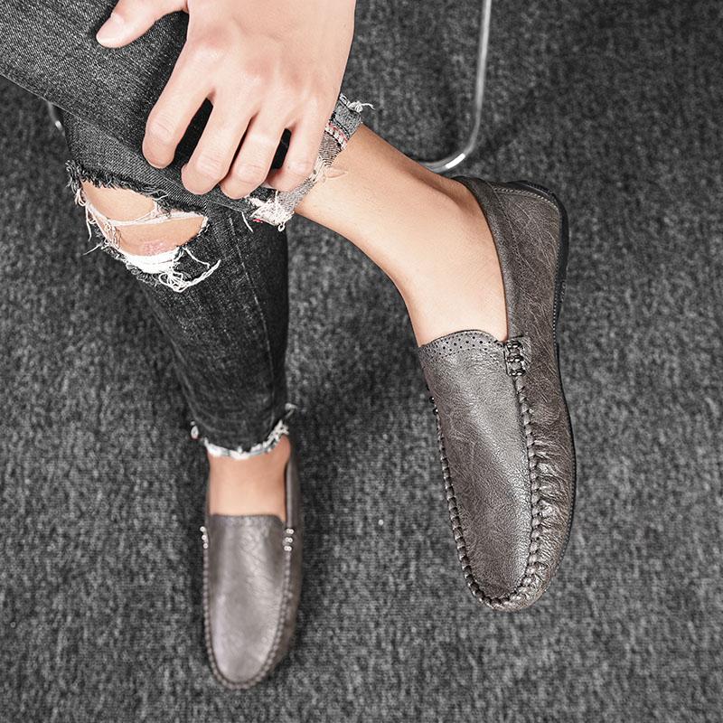 Summer Lightweight Loafers Shoes For Men Male Boat Shoes 2025 Leather Man Moccasins Mens Driving Shoes Casual Shoe Slip On Flats