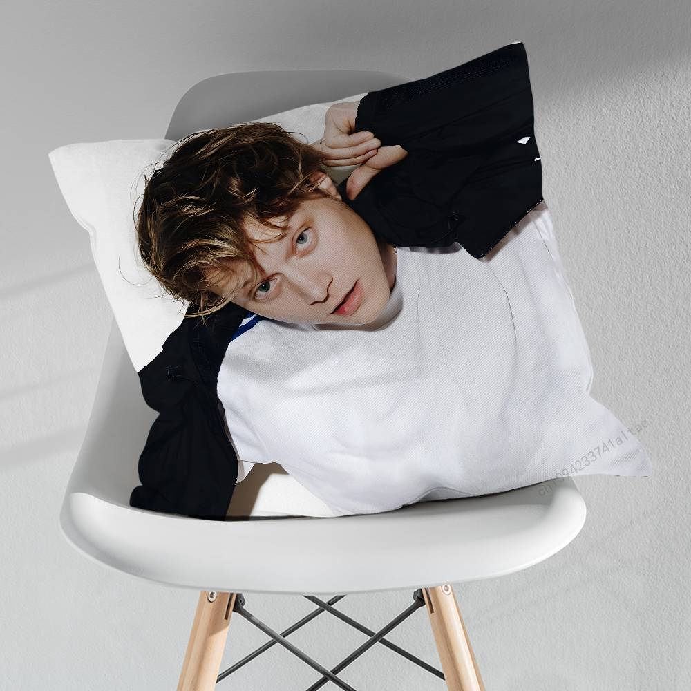 RRudy Actor PPankow Throw Pillow Case Living Room Sofa Cushion Cover For Home Bedroom Decoration Protector