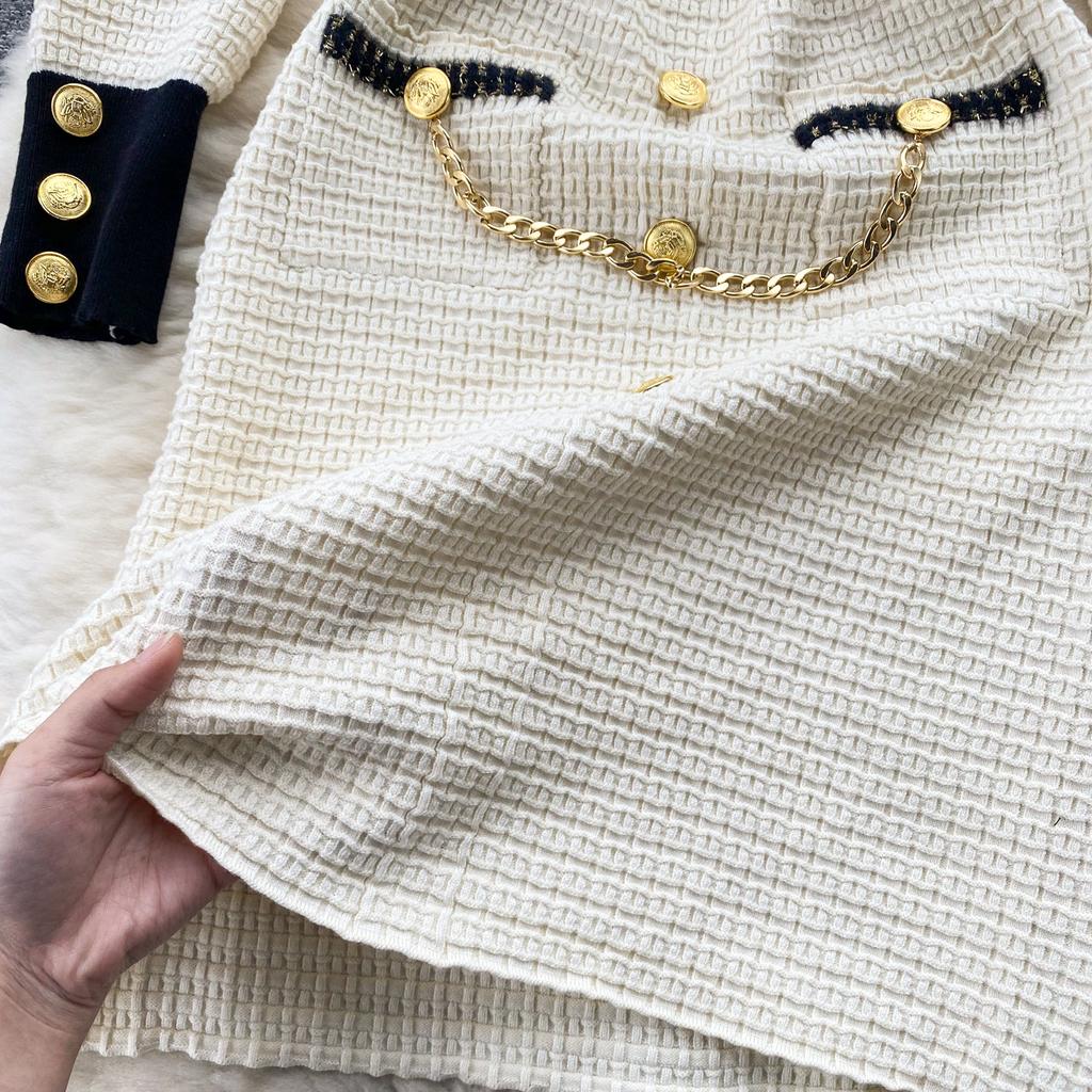 Autumn Women O Neck Long Sleeves Buttons Chain Pockets Knitted Sweater Dress Elegant Skinny Sheath Bodycon Dresses