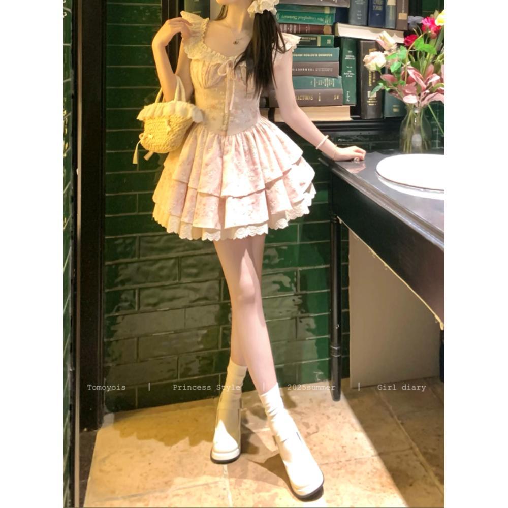 Summer sweet and gentle wind lace floral small flying sleeves splicing A word princess puffy dress dress waist and thin