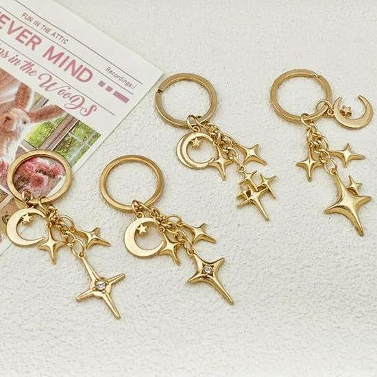 Creative Four-Pointed Star Pendant Keychain with Alloy Star and Moon for Phone or Bag Accessories