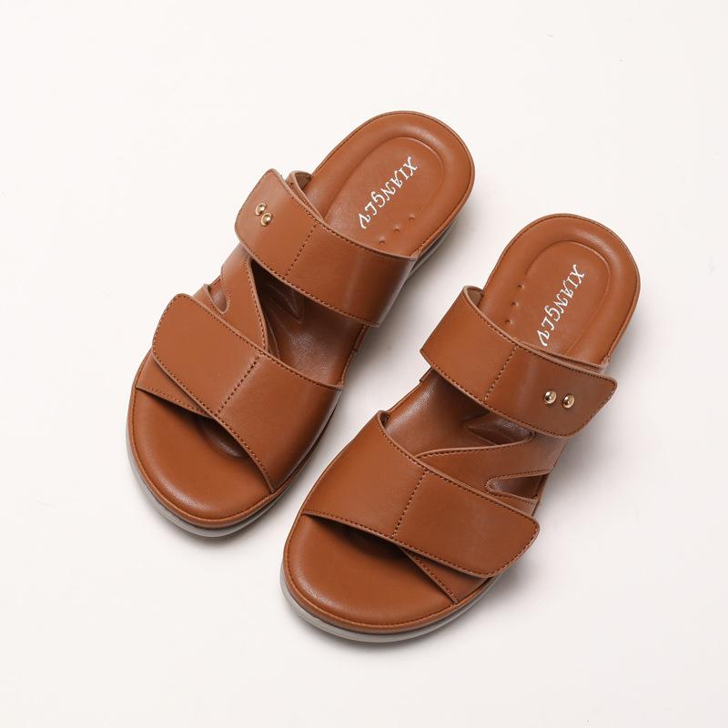 Wedge heel non-slip shoes women's summer new wear fashion casual versatile seaside beach vacation cool slippers