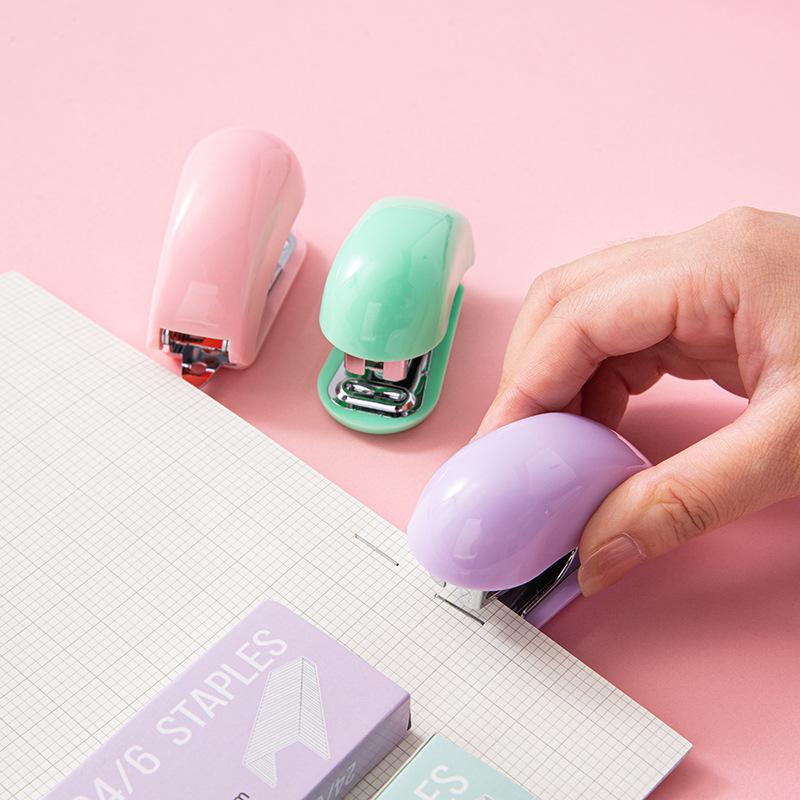 Portable Cartoon Mini Stapler Set - Labor-Saving Student Stationery & Office Tool